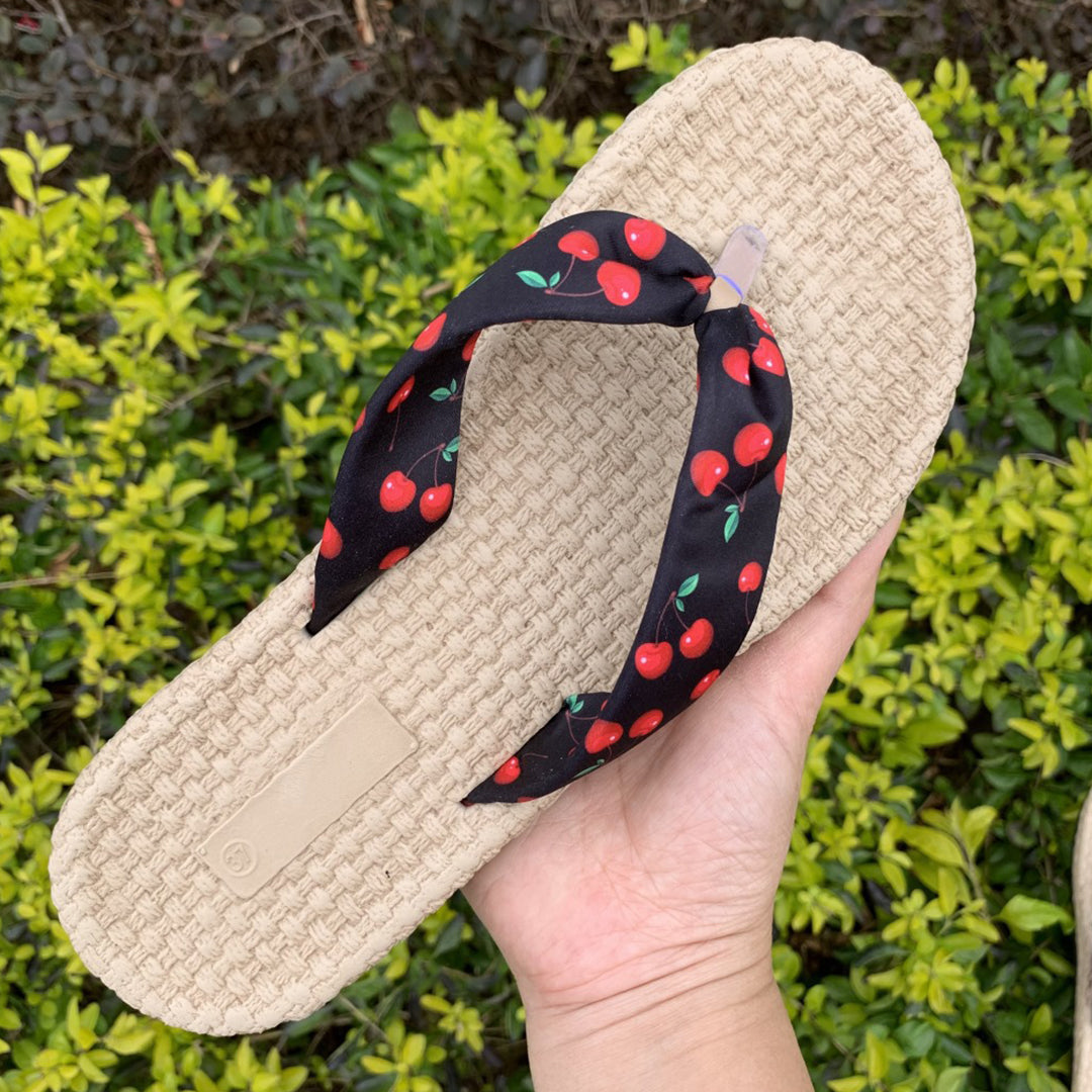 Stylish and Trendy Women Footwear Flip Flops VSH5 - Image 2