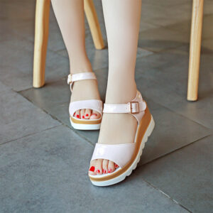 Stylish and Trendy Women Footwear Sandals VTH7
